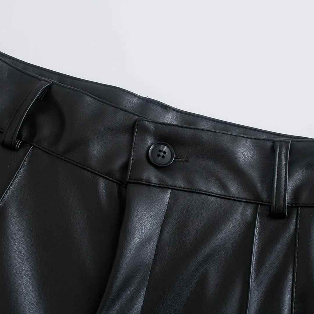 Calça Couro Rafaela