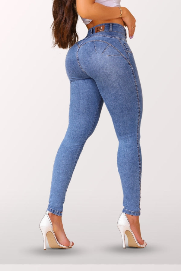 Calça Jeans Modeladora Fatal Mega Bumbum Apaixonante