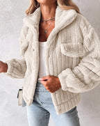 Jaqueta Feminina Peluciada Veneza