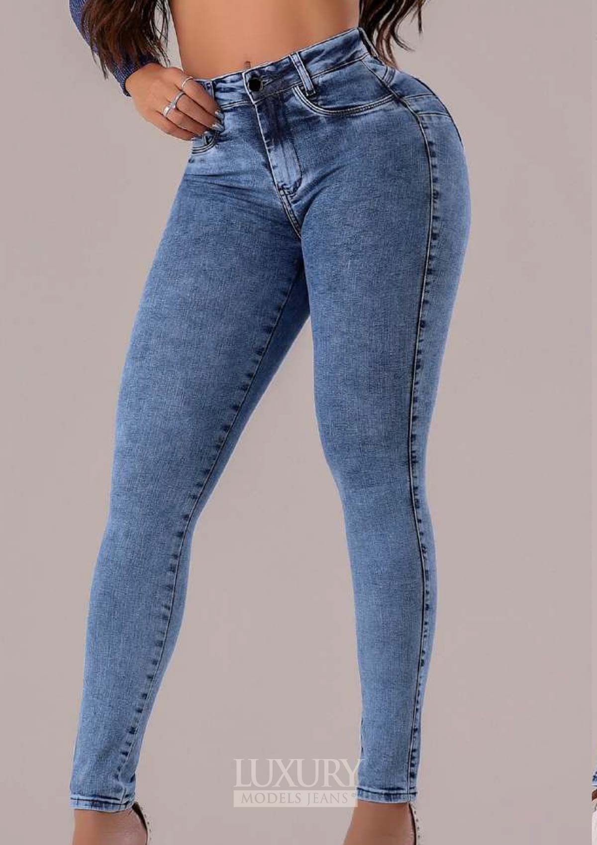 Calça Jeans Modeladora Lipo Empina Bumbum Cós Médio - C452