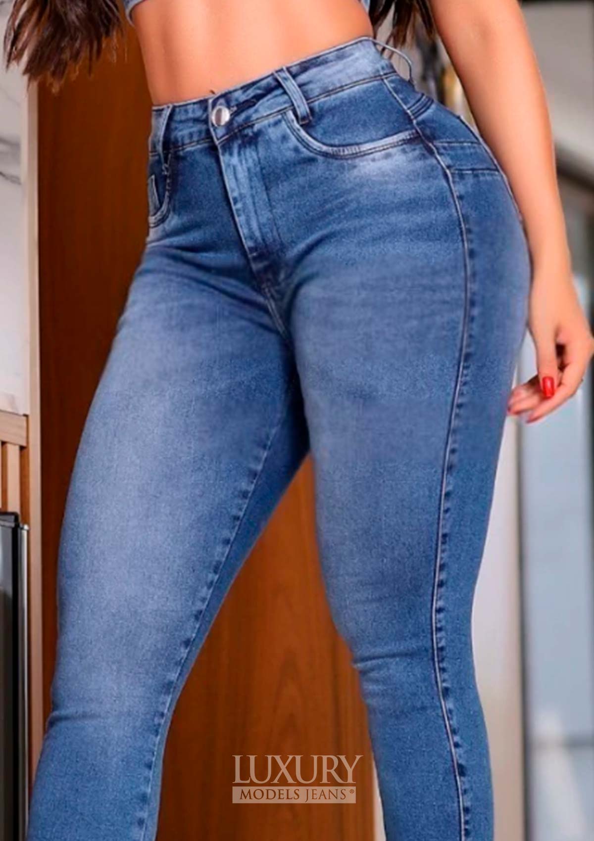 Calça Jeans Modeladora Lipo Empina Bumbum Cós Médio - C472