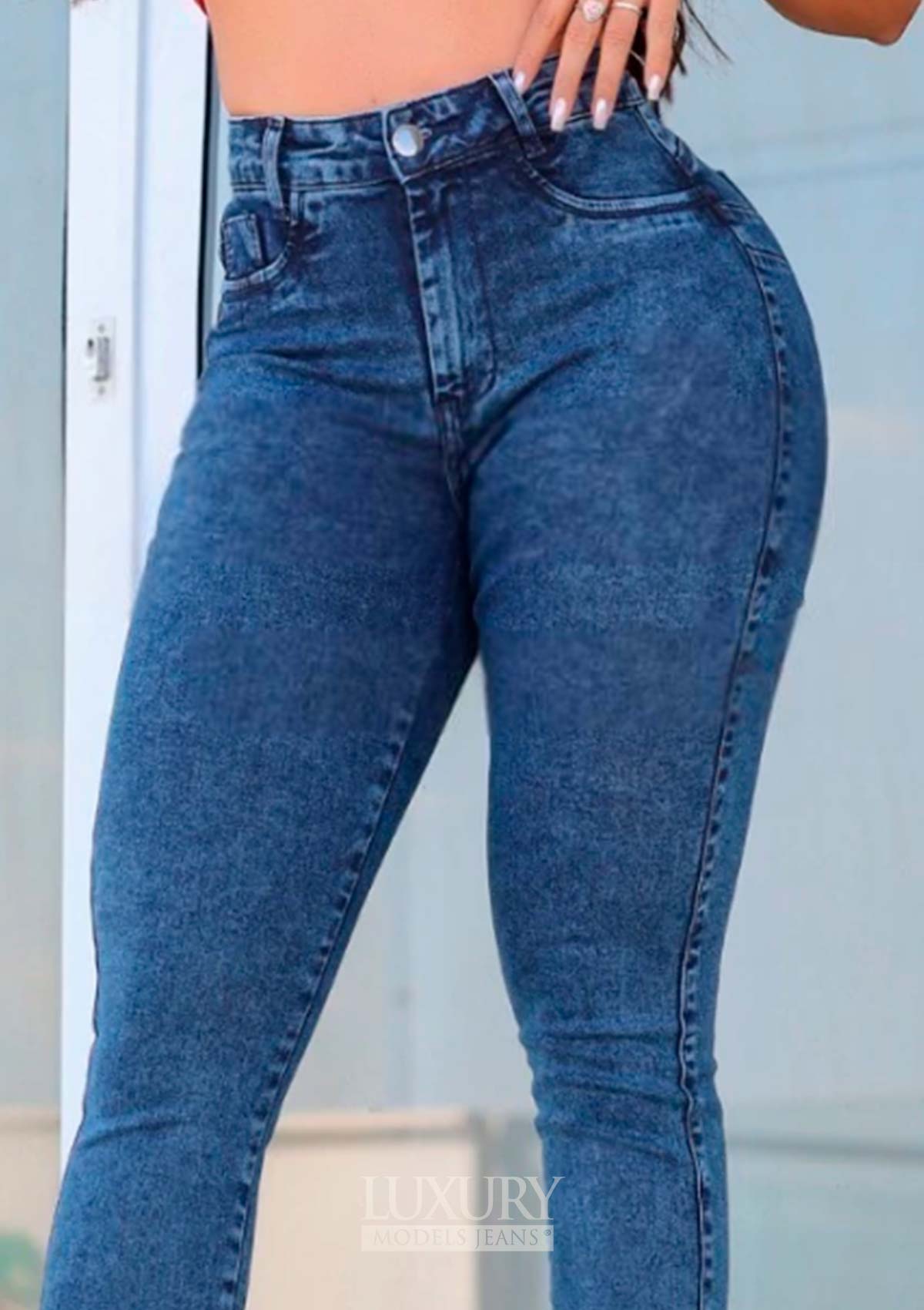 Calça Jeans Modeladora Lipo Empina Bumbum Cós Médio - C472