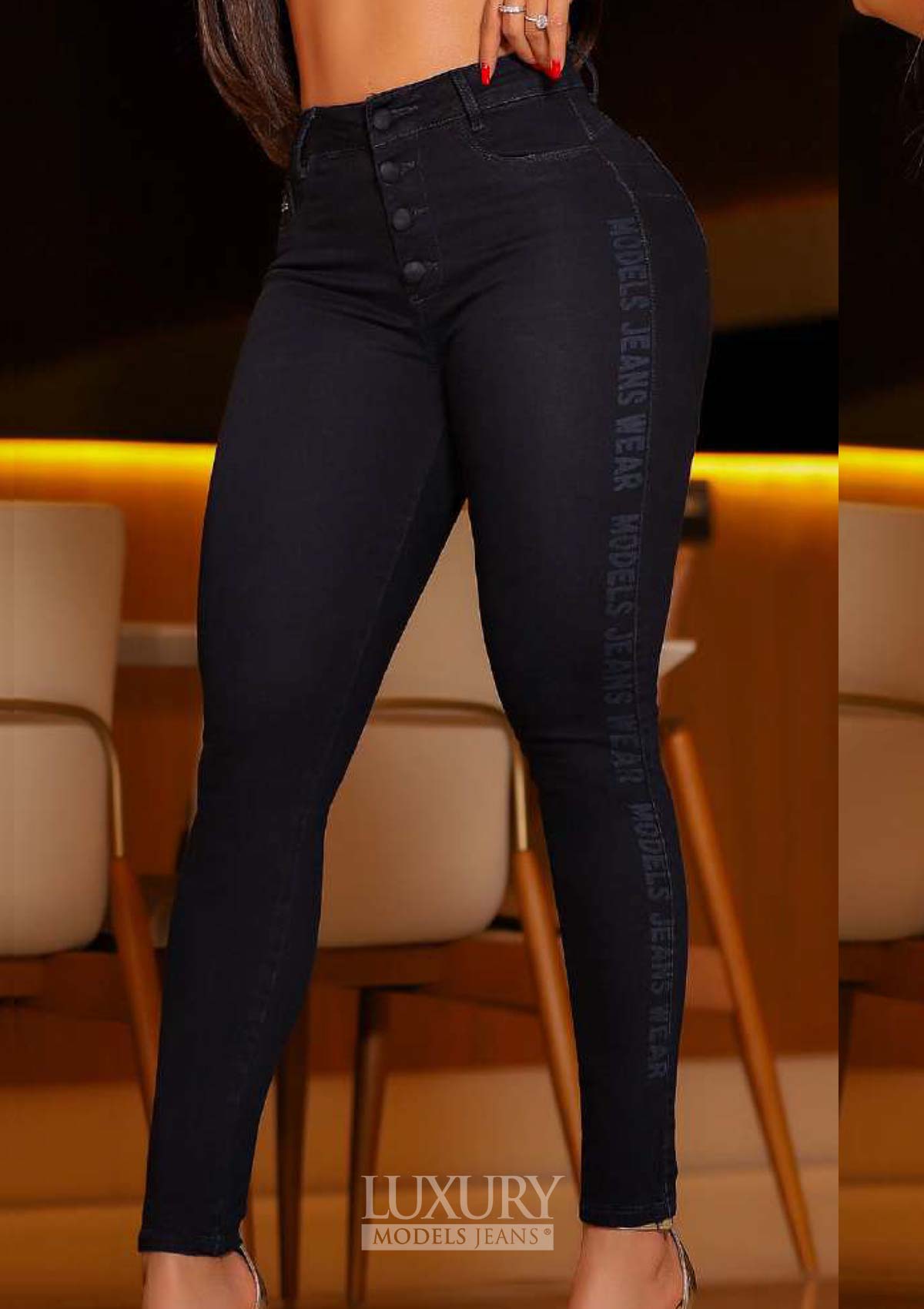 Calça Jeans Modeladora Lipo Empina Bumbum Cós Médio - C536